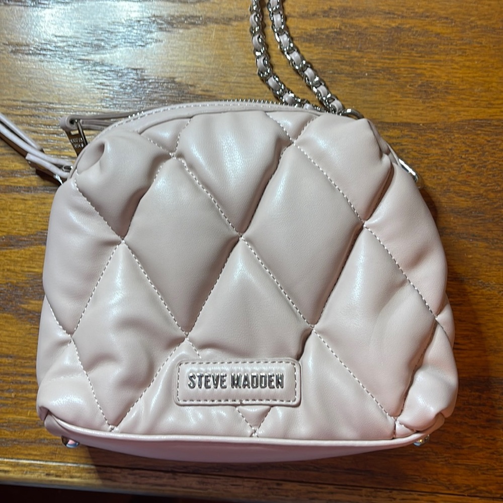 Steve Madden blush crossbody quilted